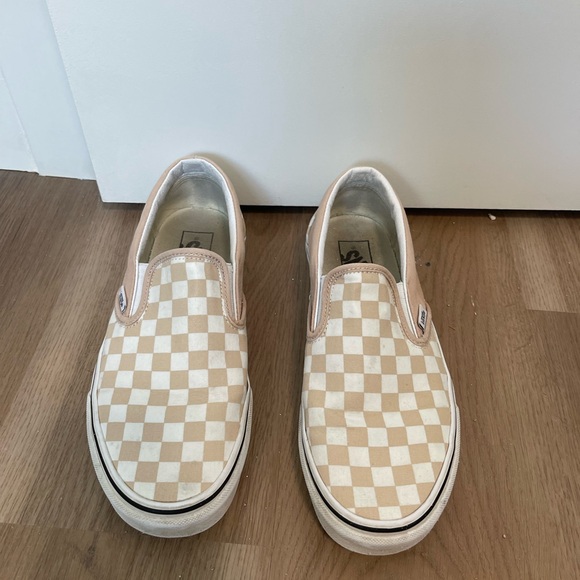 Vans checkerboard slip on shoes. Light pink color. Men’s size 8.5 / Women’s 10 - Picture 1 of 6